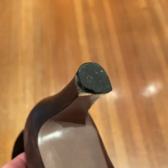 Valentino Couture Brown Suede Faux-Fur Trimmed Boots, Size 38.5 - Picture 14 of 15